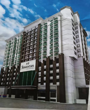 Peninsula Residences All Suite Hotel